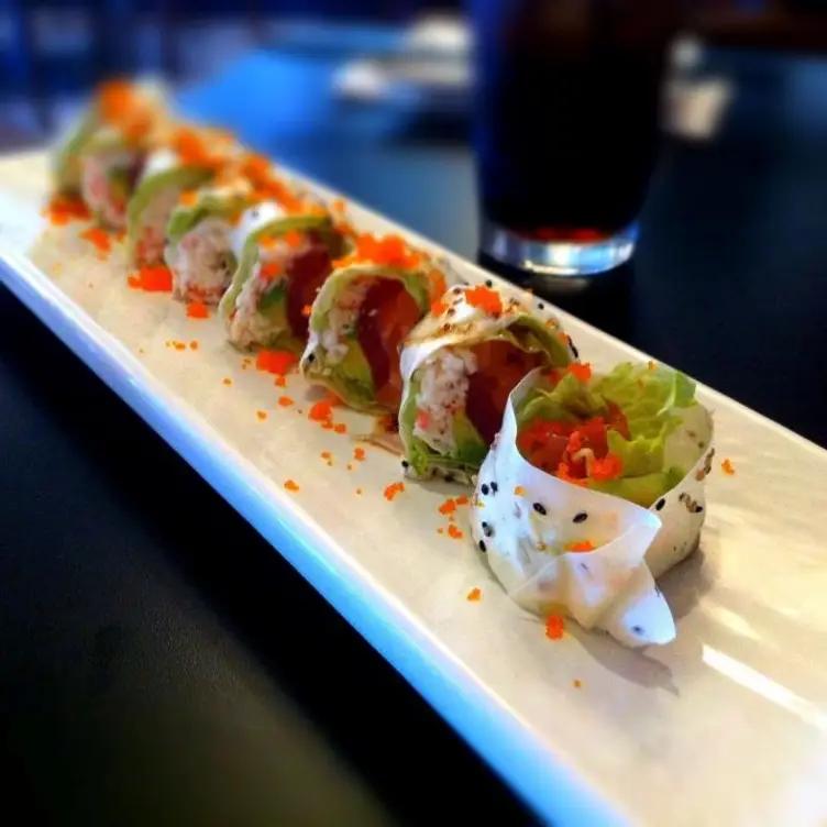 Sushi Omakase Gallery