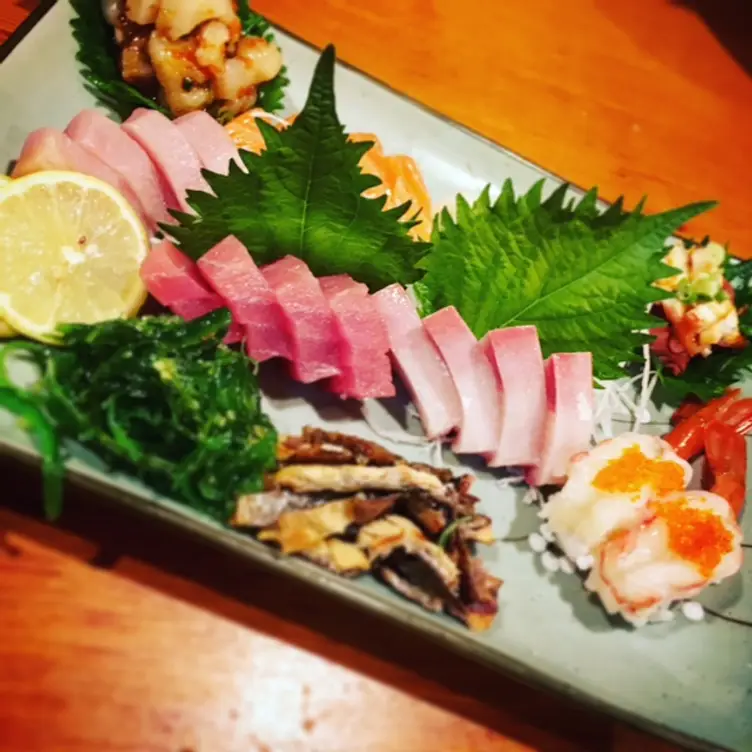 Sushi Tozai Gallery