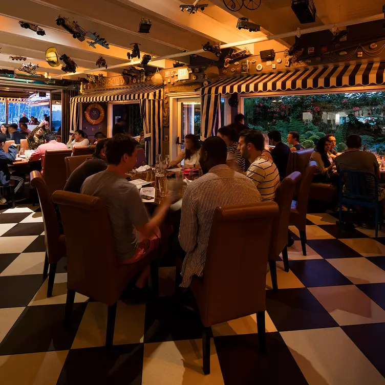 Salito's Crab House & Prime Rib Gallery
