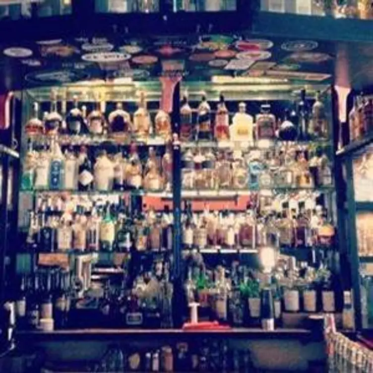 Binkley's Kitchen & Bar Gallery