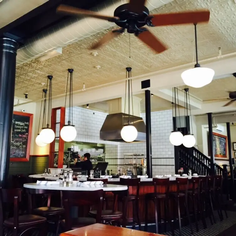 Turner's Seafood - Salem Gallery