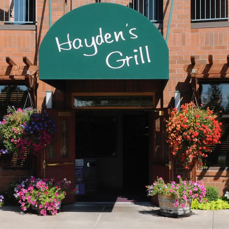 Hayden's Lakefront Grill Gallery