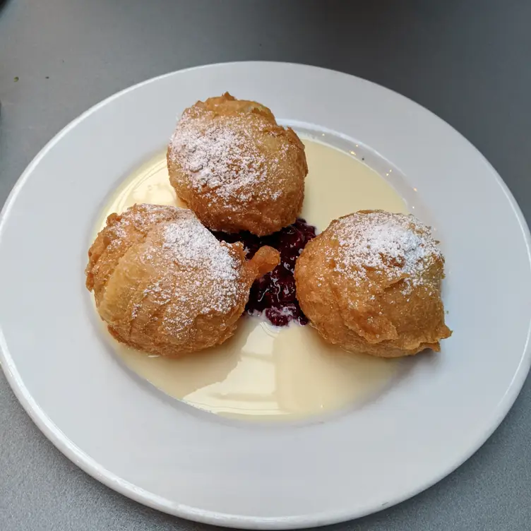 Amuse Restaurant - Ashland, Oregon Gallery