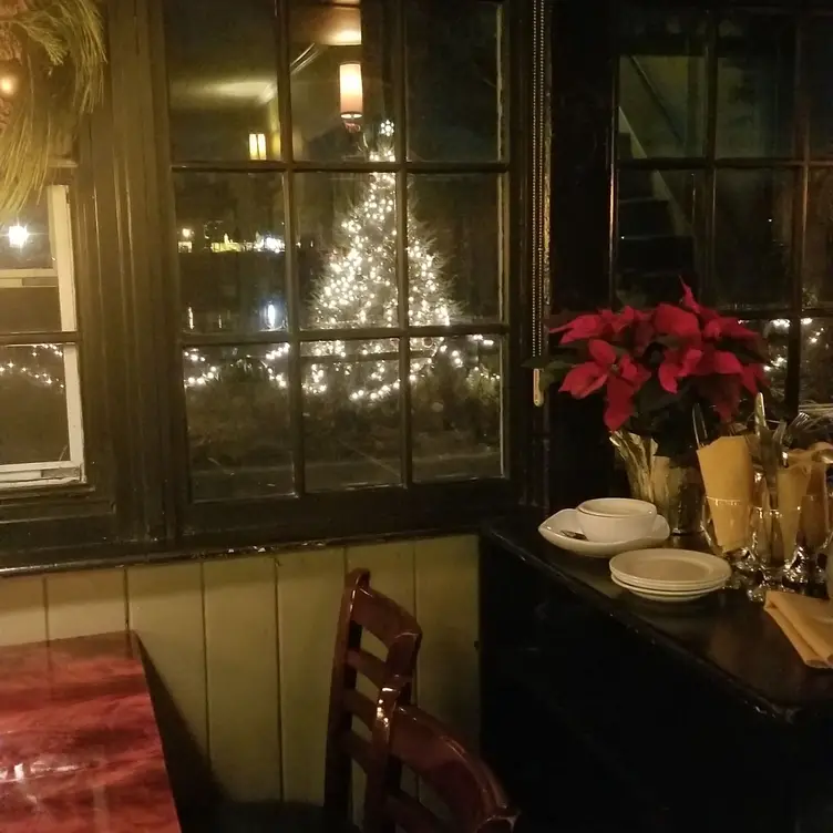 Yardley Inn Restaurant and Bar Gallery
