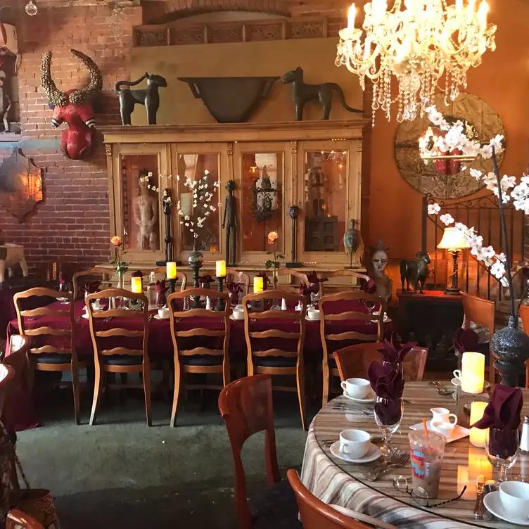 CAV Restaurant Gallery
