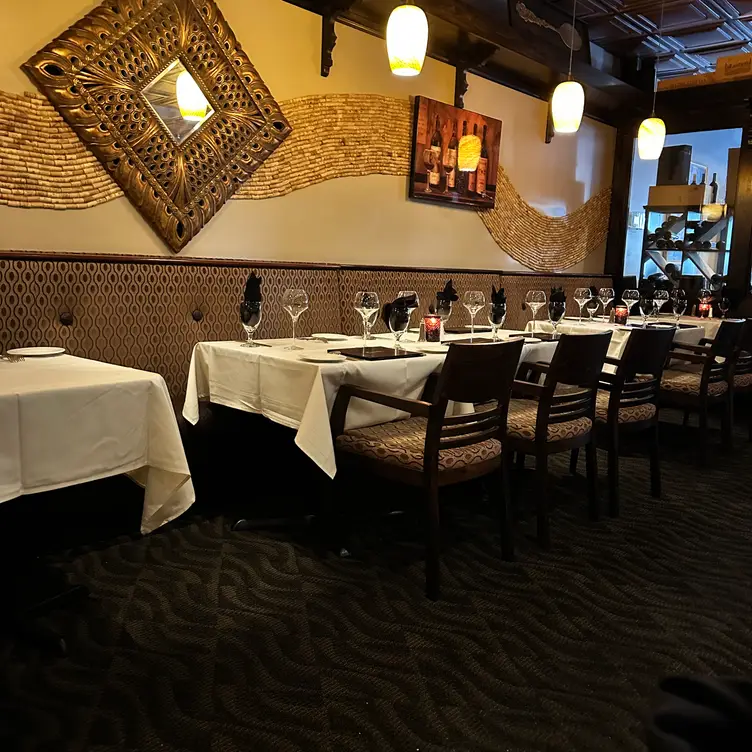 Davani's Gallery