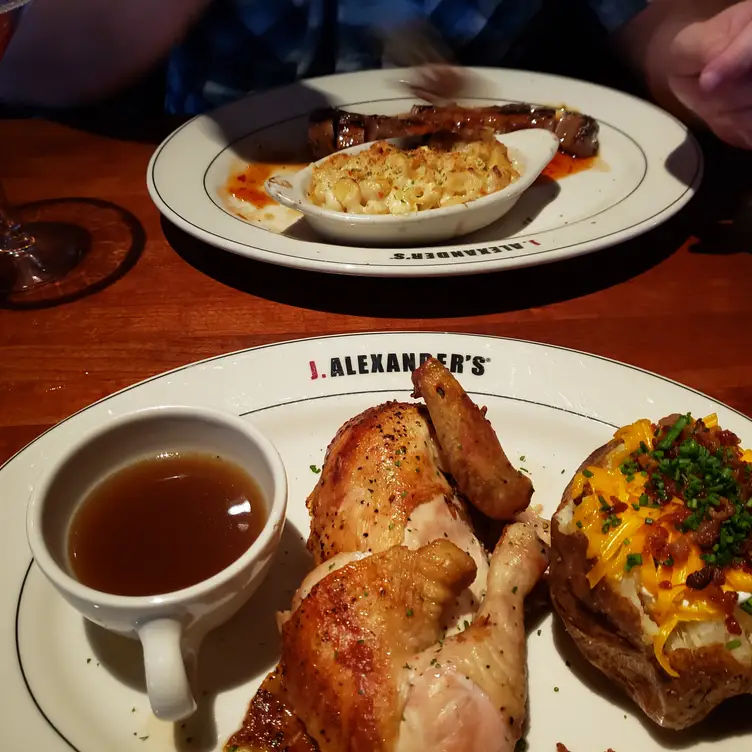 J. Alexander's - Chattanooga Gallery