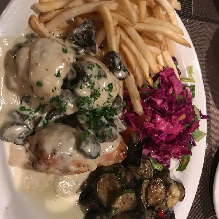 PERA TURKISH KITCHEN Gallery